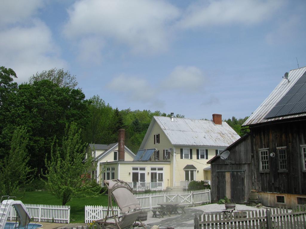 Inn At Buck Hollow Farm Fairfax Exterior photo