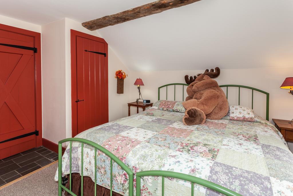 Inn At Buck Hollow Farm Fairfax Exterior photo
