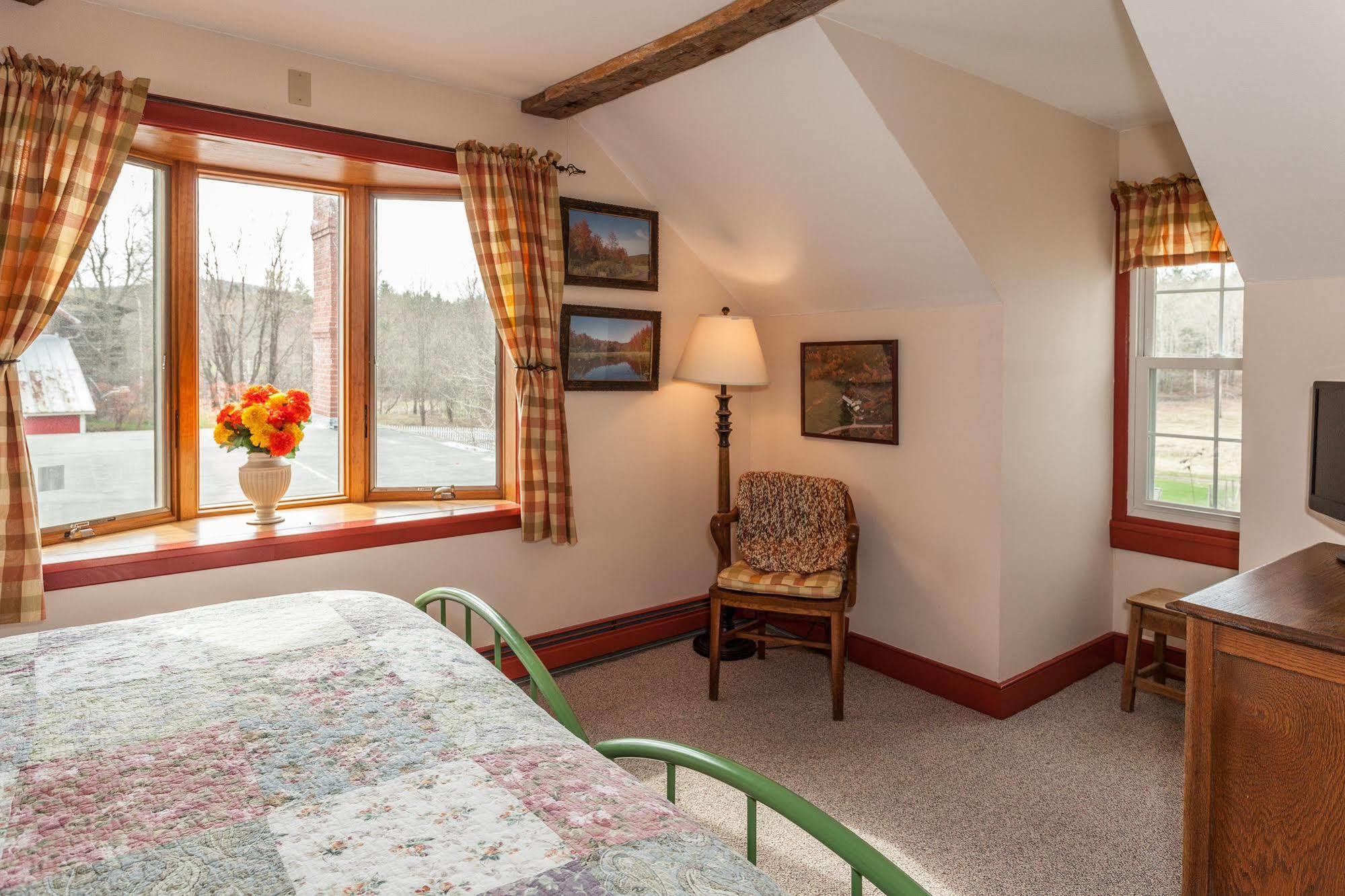 Inn At Buck Hollow Farm Fairfax Exterior photo